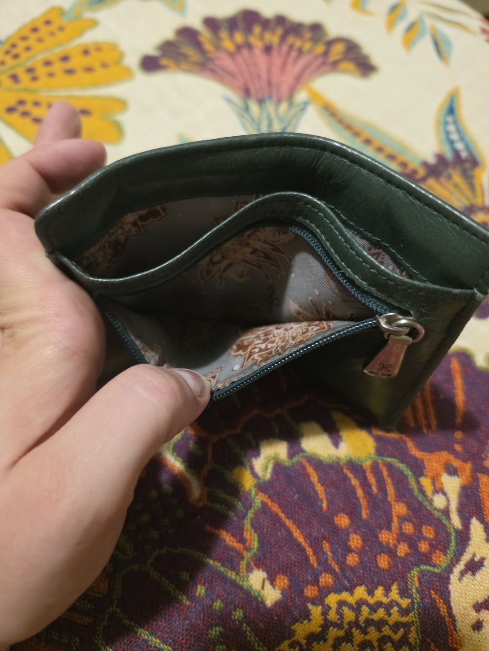 Hobo Euro Card Wallet - Picture 4 of 7